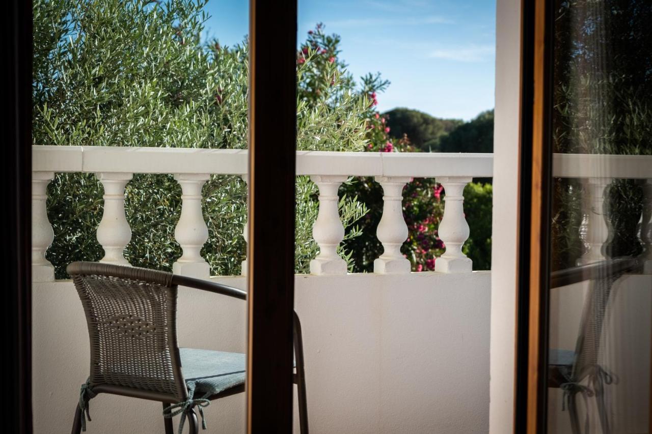 Hostal Cabo Roche Кониль-де-ла-Фронтера Экстерьер фото
